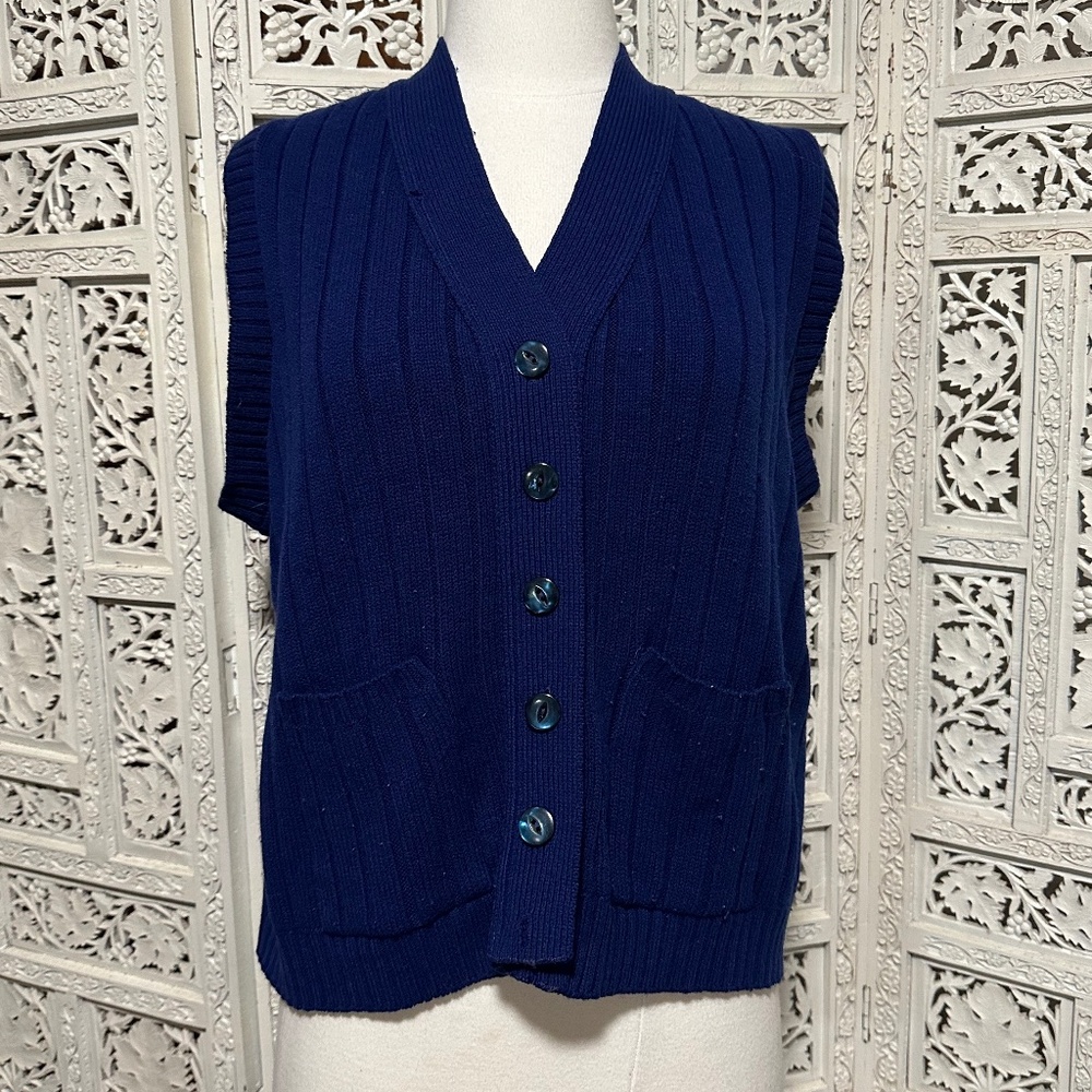 Vintage navy‎ blue button up sweater vest size medium